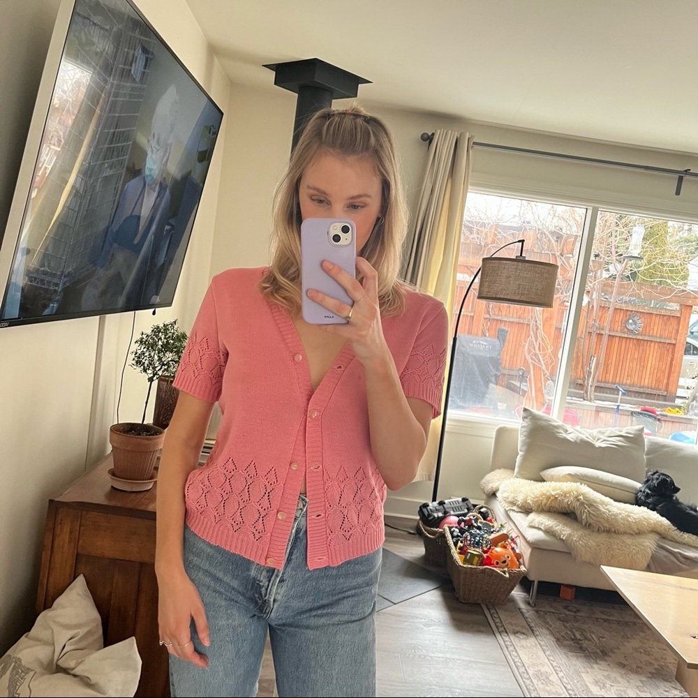 SOLD Gorgeous Vintage Cardigan 🌸